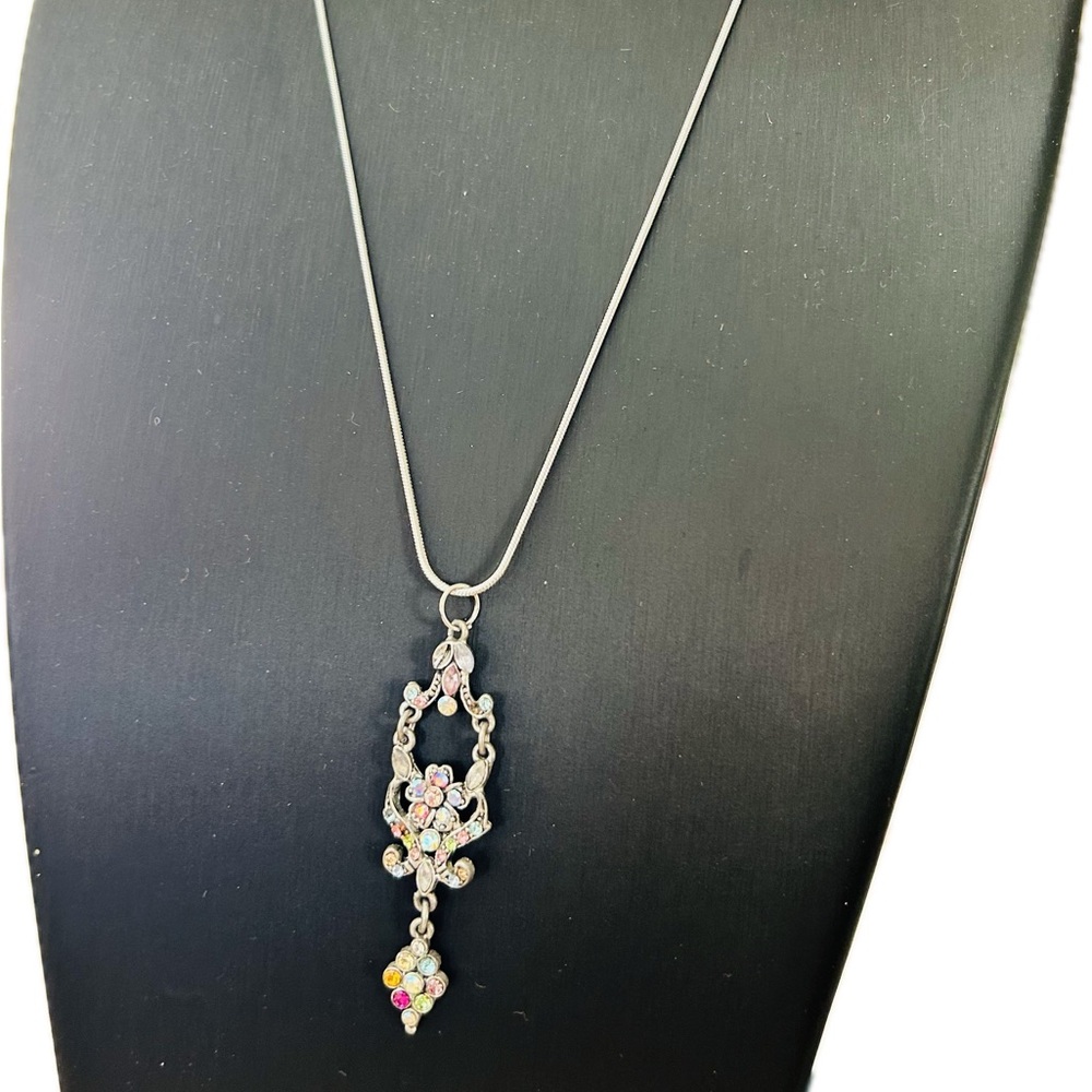 Vintage Silver-Toned Chandelier design Crystal Pendant Silverplated Necklace 18"
